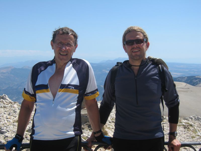 2009-08-06 Ventoux (11) Bernard and Me, exhausted but happy